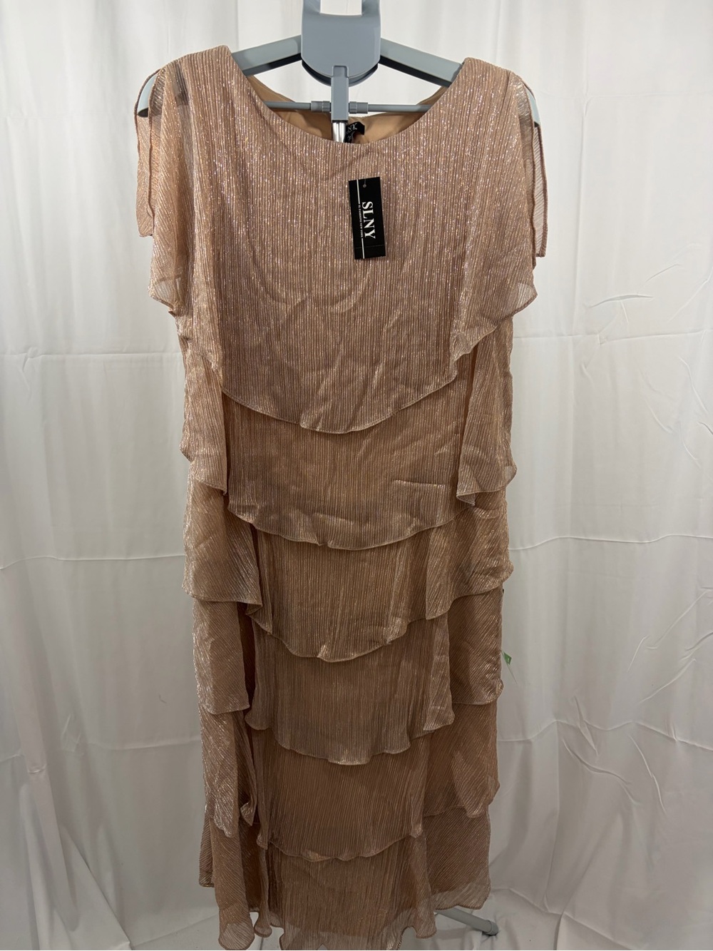 NWT SLNY Women's Size 14 Champaign Gold Tiered Ruffle Evening Dress
